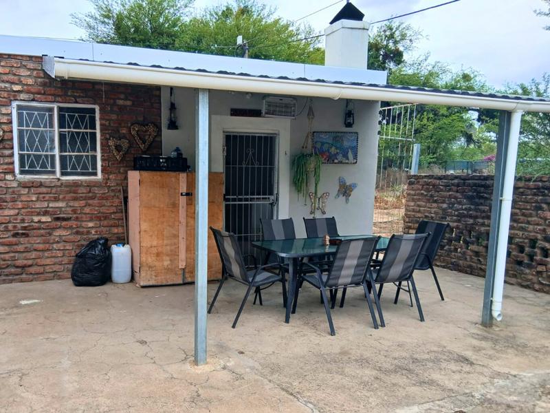 2 Bedroom Property for Sale in Jansenville Eastern Cape